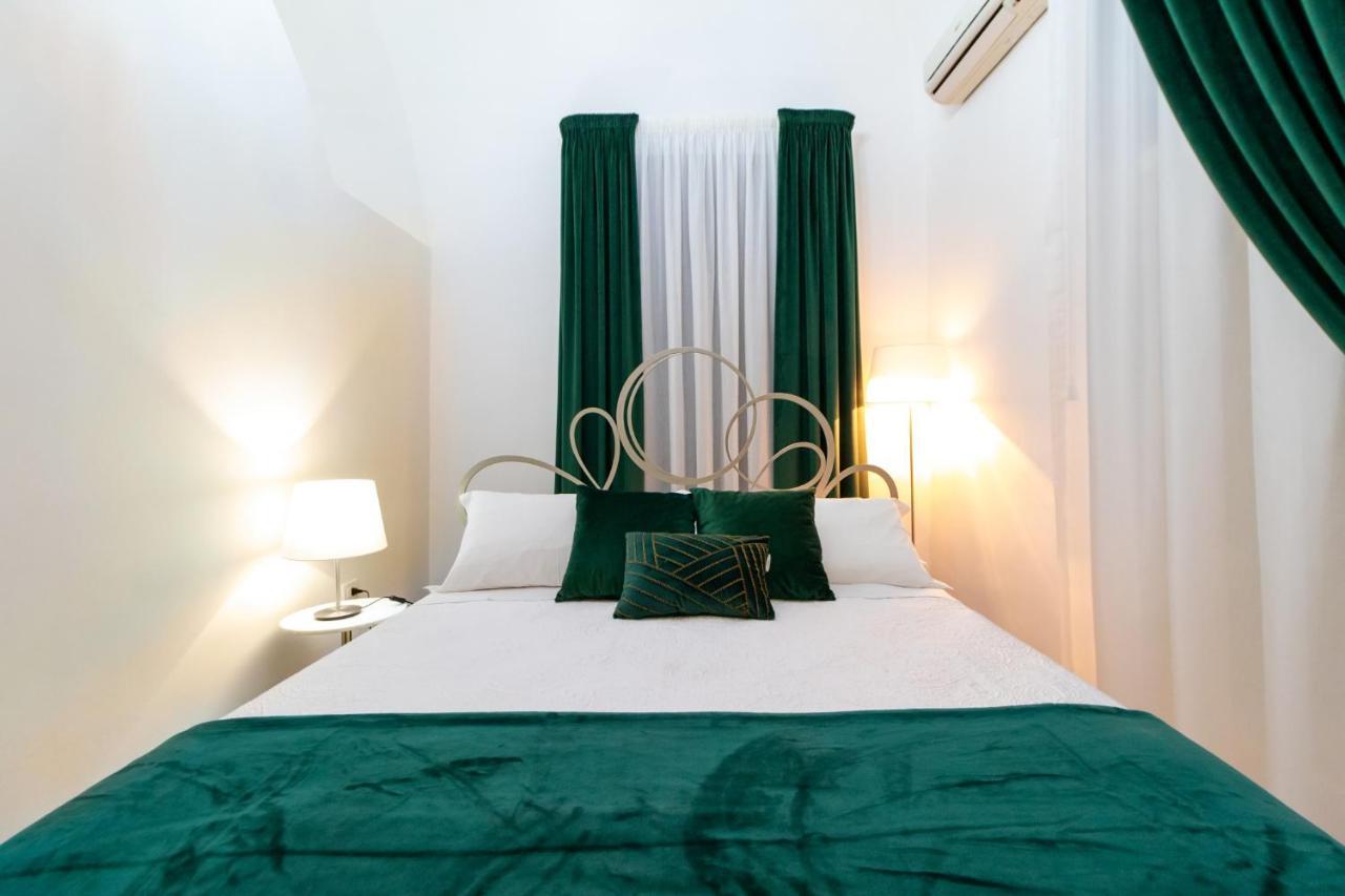 Pupi E Pupari Bed & Breakfast Catania Eksteriør bilde
